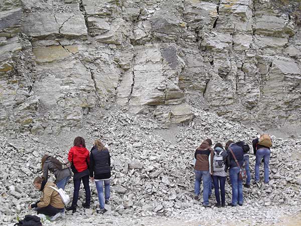 Geosciences for Math, Geography & other fields: Interdisciplinary, recognized in General Studies. Personal consultation available.